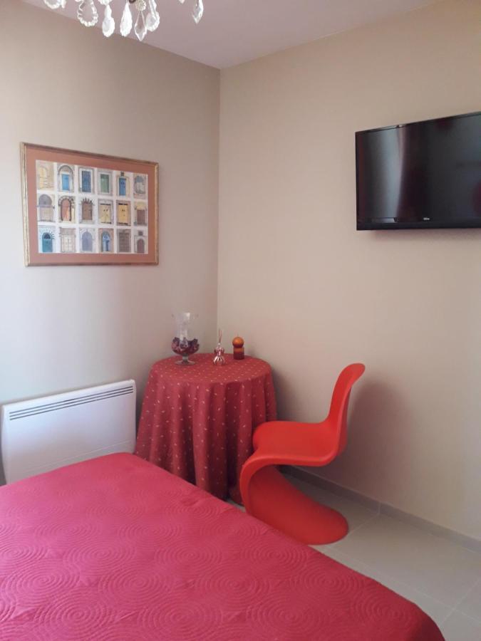פרפיניין Appartement Reve-Catalan 2 Chambres מראה חיצוני תמונה