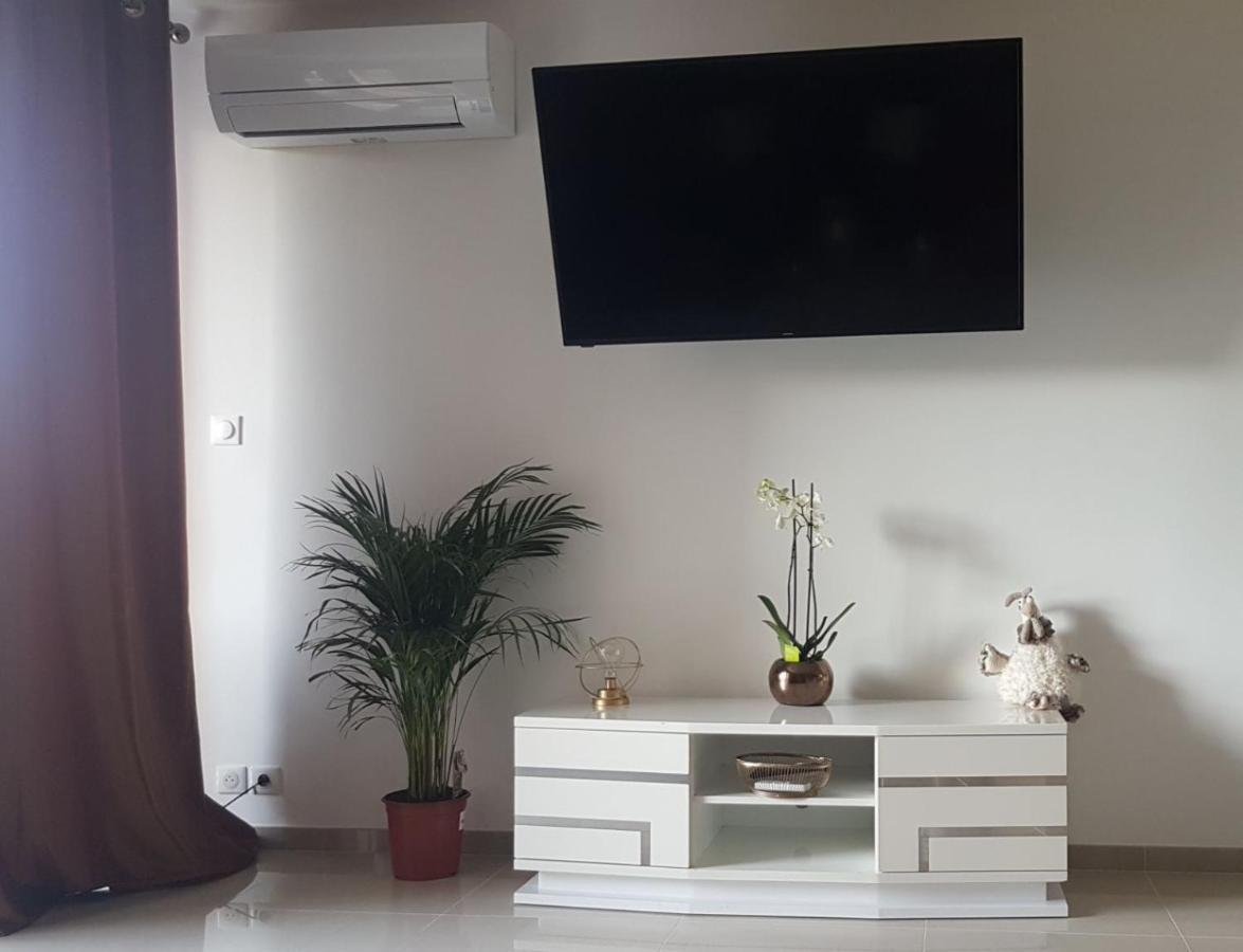פרפיניין Appartement Reve-Catalan 2 Chambres מראה חיצוני תמונה